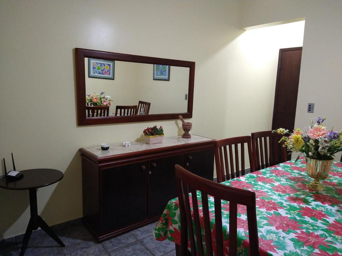 Ubatuba - Praia Grande - 2 Quadras Da Praia Экстерьер фото