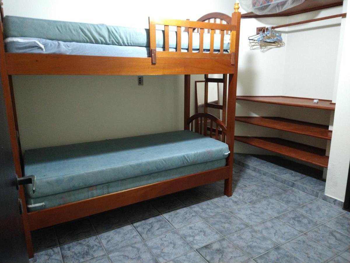 Ubatuba - Praia Grande - 2 Quadras Da Praia Экстерьер фото